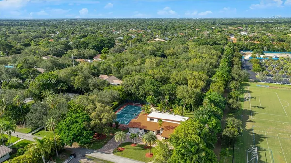 $1,795,000 | 8111 Southwest 183rd Street, Palmetto Bay, FL 33157