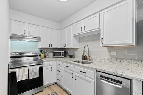 $179,000 | 1350 Josephine Street, Unit 203, Denver, CO 80206