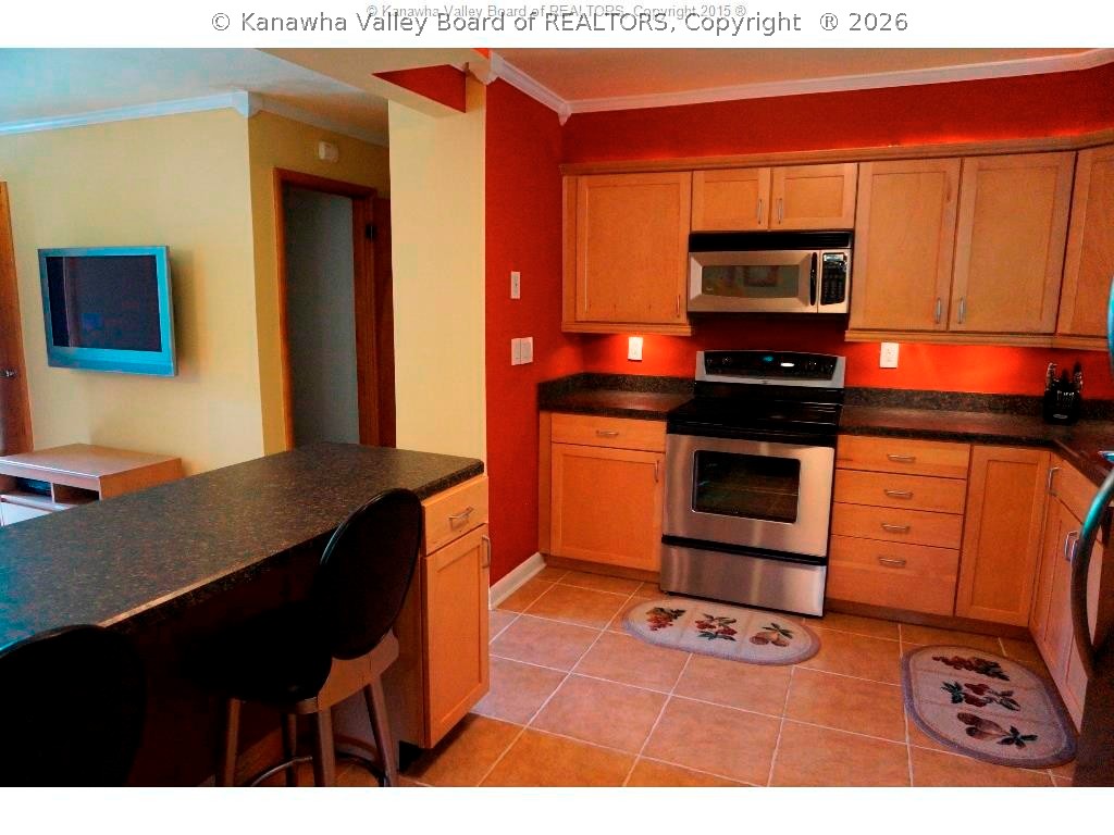 1136 Emerald Road Charleston, WV 25314 - Photo 4 of 15 Gallery Image 4