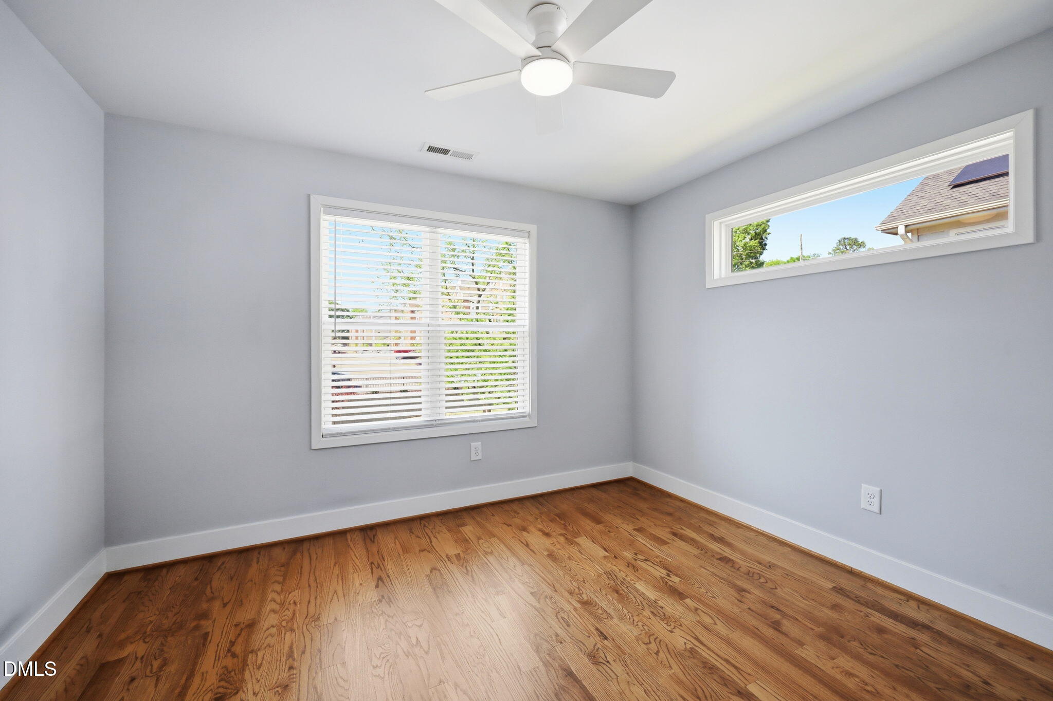 533 Bragg Street Raleigh, NC 27601 - Photo 22 of 33 24-web-or-mls-IMG_2923