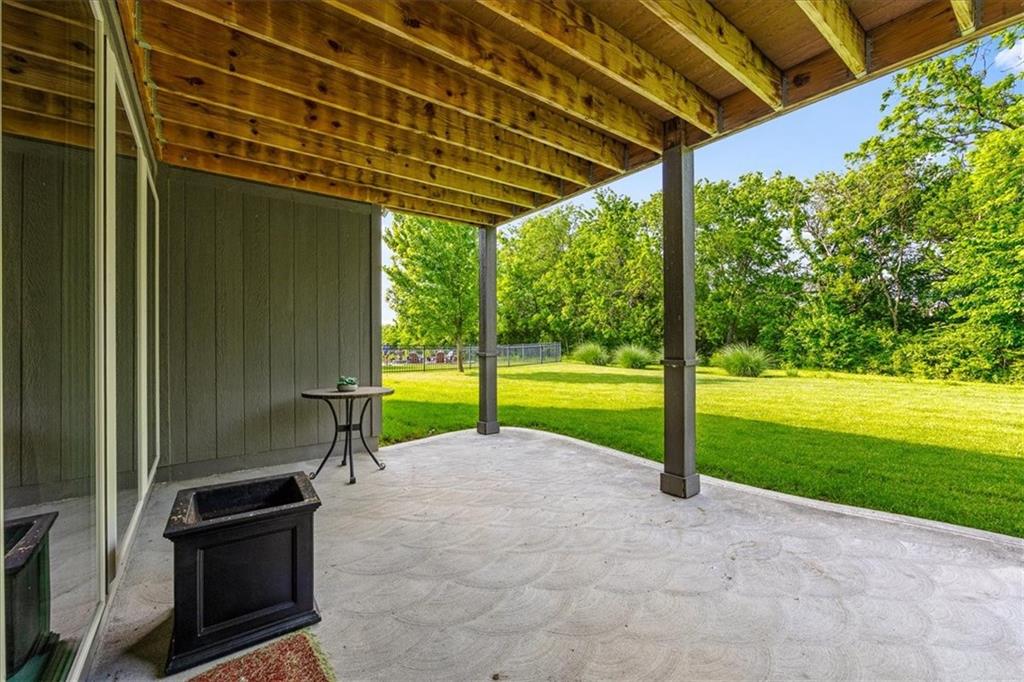 1209 Dunvegan Raymore, MO 64083 - Photo 20 of 24