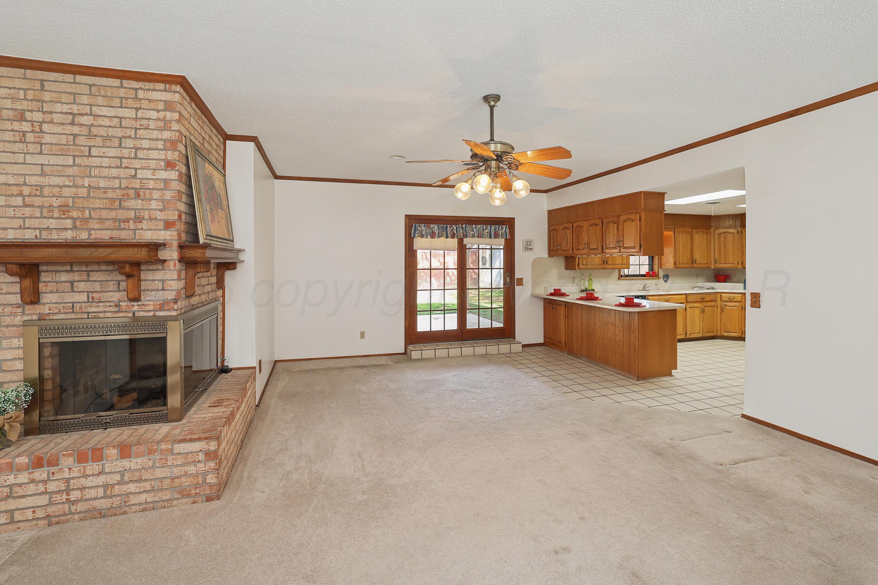 7-Living Area