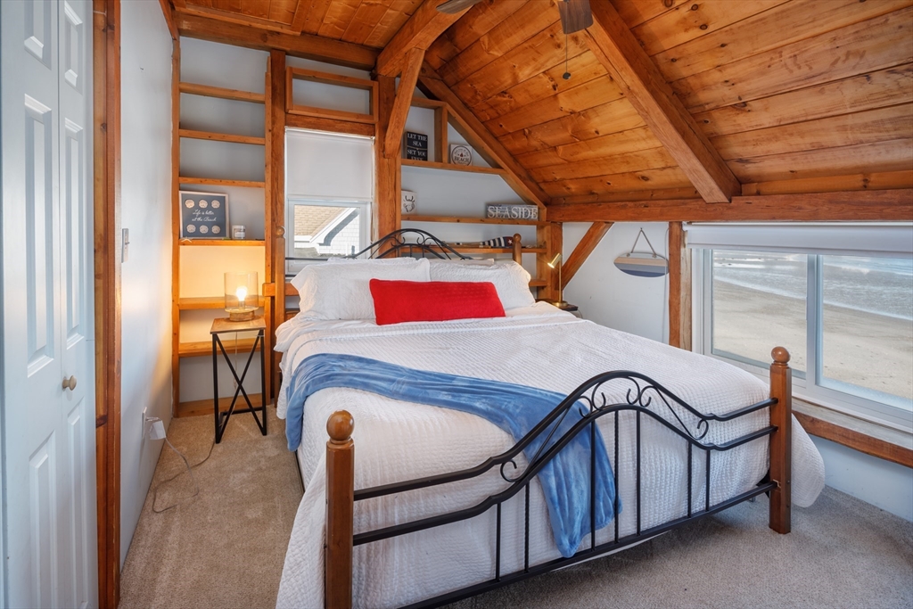 71 Willow Road Nahant, MA 01908 - Photo 29 of 30 a bedroom with a bed and a window