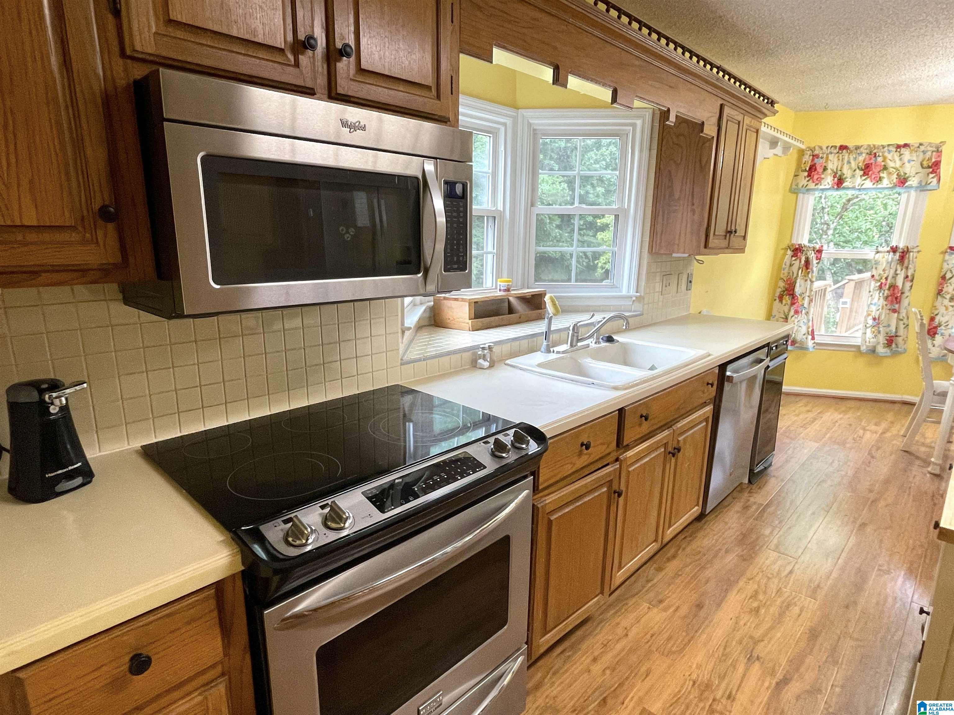 2023 Brookside Coalburg Road Birmingham, AL 35214 - Photo 32 of 51