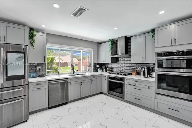 $4,200 | 9774 Northwest 19th Place, Sunrise, FL 33322