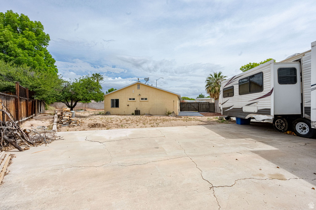 2392 East 480 N Circle St. George, UT 84790 - Photo 17 of 20