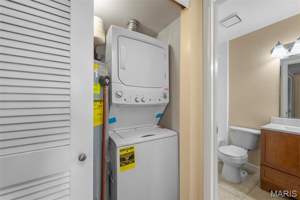 700 Ridgeside Drive, Unit L Ballwin, MO 63021 - Photo 17 of 23