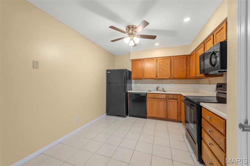 700 Ridgeside Drive, Unit L Ballwin, MO 63021 - Photo 6 of 23