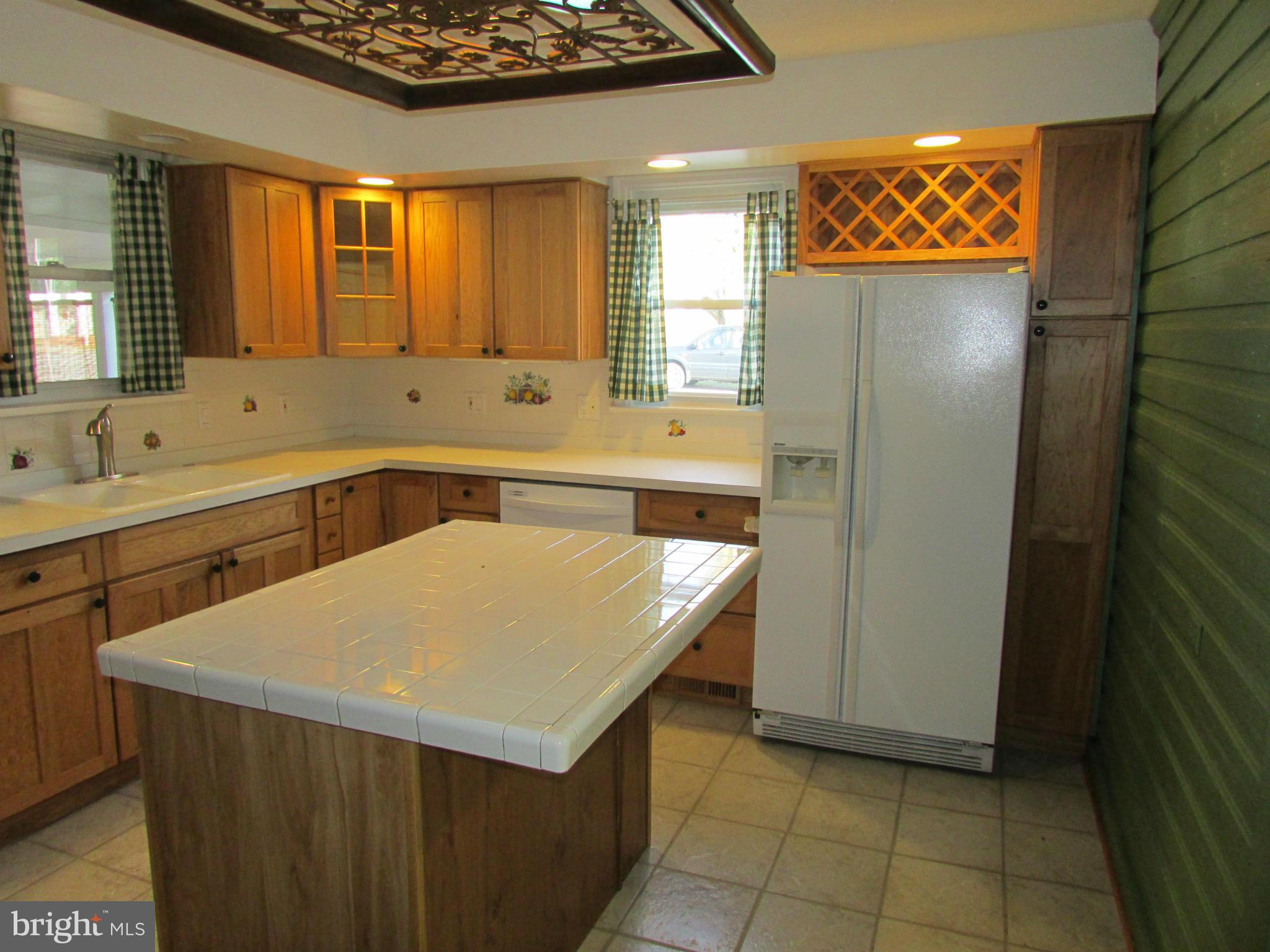 500 South Preston Street Ranson, WV 25438 - Photo 14 of 29 Kitchen