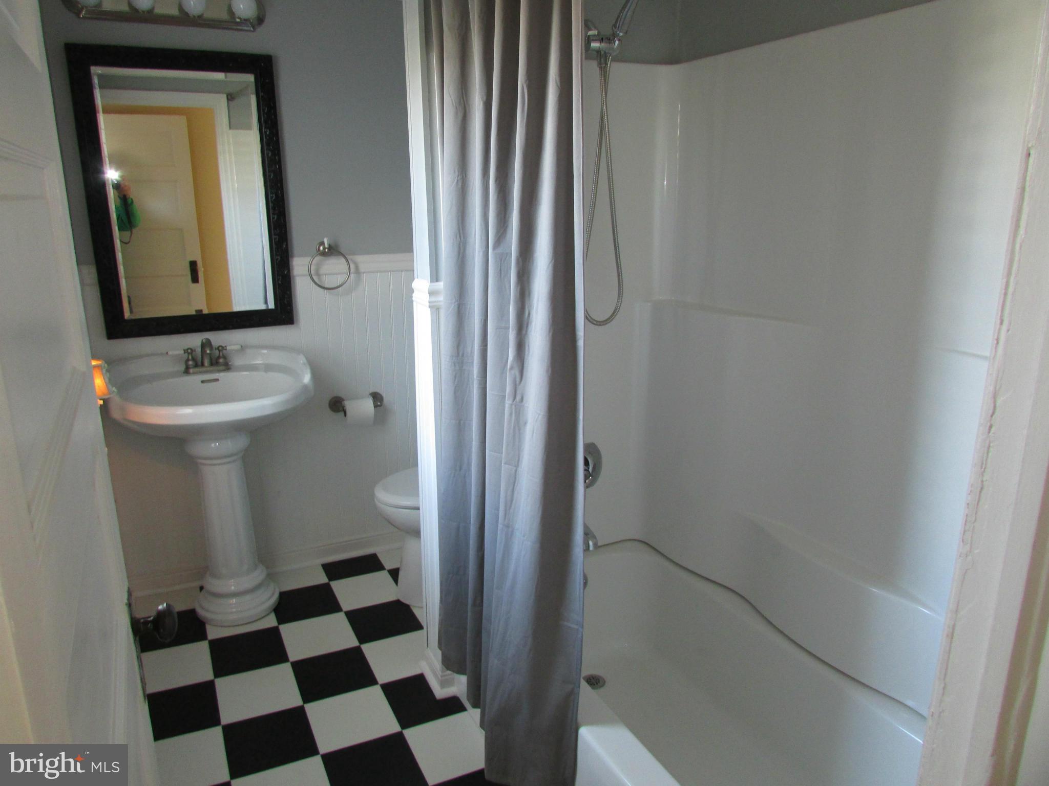 500 South Preston Street Ranson, WV 25438 - Photo 21 of 29 Bath (Master)