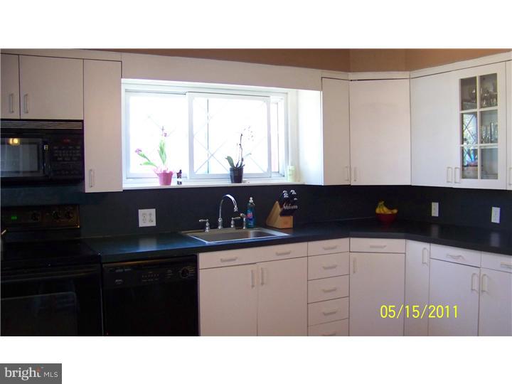 533 Prospect Road Warminster, PA 18974 - Photo 12 of 22 Kitchen