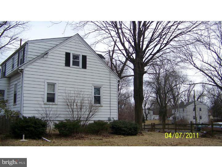 533 Prospect Road Warminster, PA 18974 - Photo 6 of 22 Exterior Side