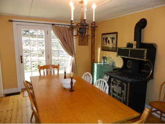 4980 Vermont Rte 100 Wardsboro, VT 05360 - Photo 1 of 1 Gallery Image 1
