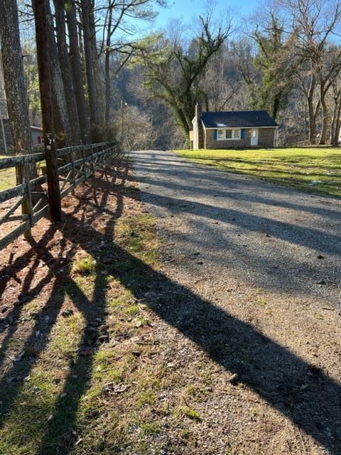 1520 Shore Acres Road Frankfort, KY 40601 - Photo 2 of 10 IMG_0038