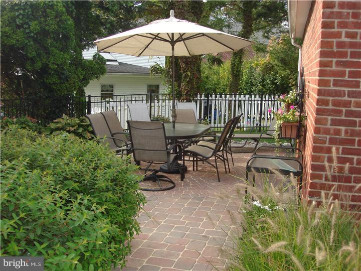 402 Avondale Road Havertown, PA 19083 - Photo 21 of 24 Exterior Back
