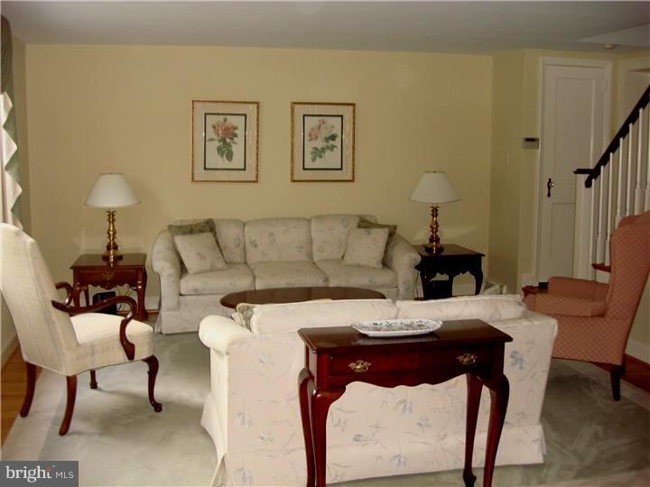 402 Avondale Road Havertown, PA 19083 - Photo 4 of 24 Living Room