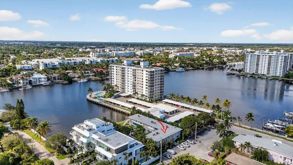 $2,200 | 414 Seasage Drive, Unit 9, Delray Beach, FL 33483