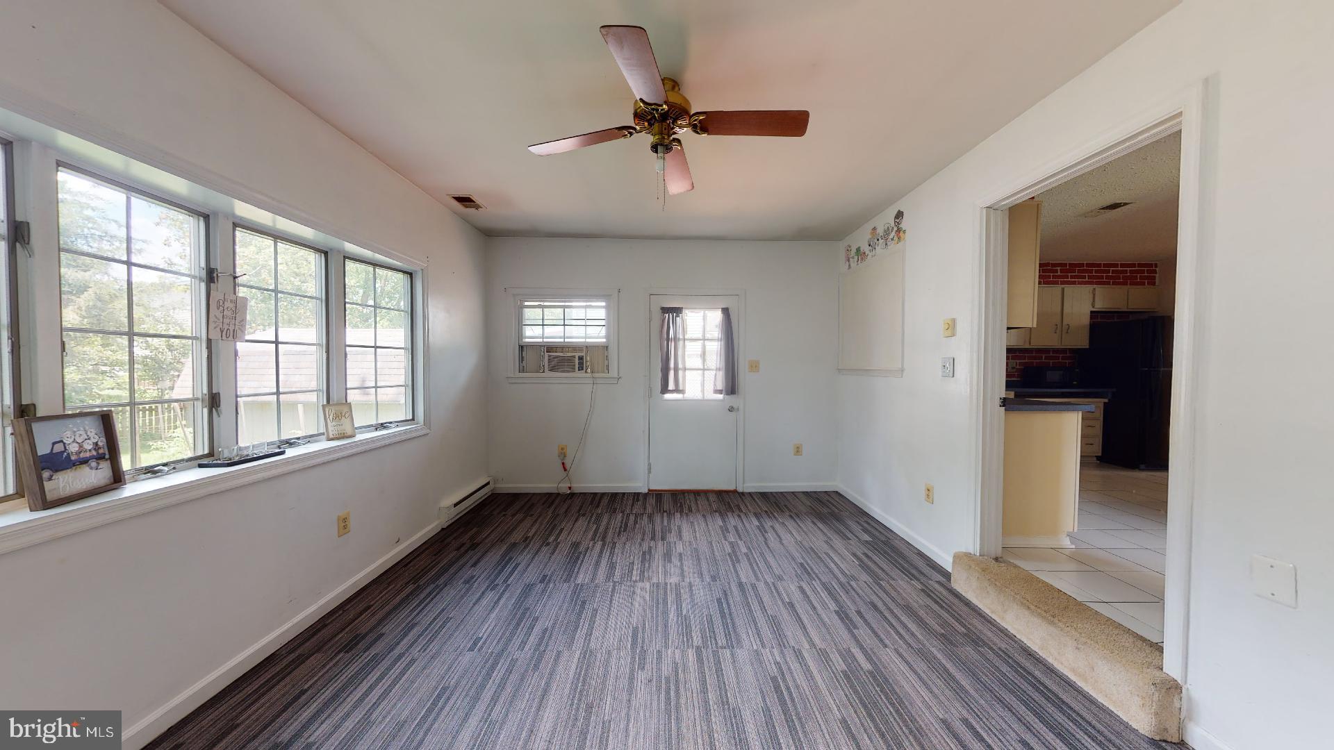 505 South Harrison Road Sterling, VA 20164 - Photo 13 of 28 4th Bedroom/Family Room