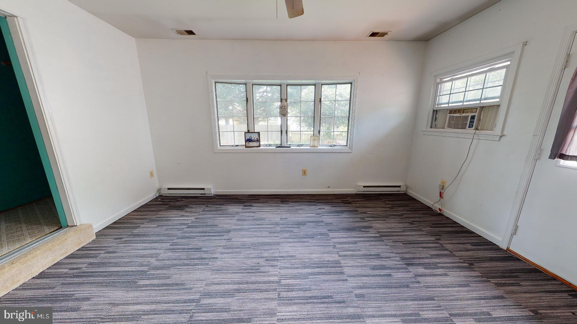 505 South Harrison Road Sterling, VA 20164 - Photo 14 of 28 Gallery Image 14