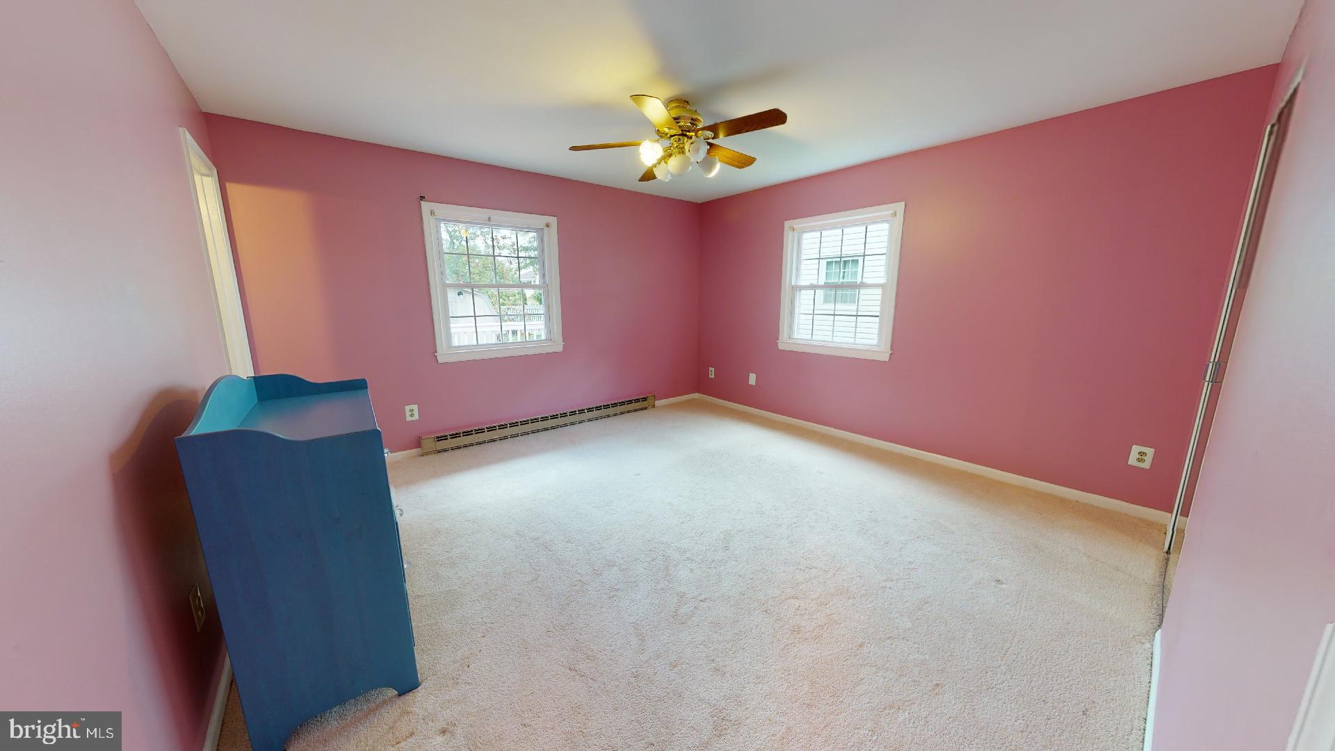 505 South Harrison Road Sterling, VA 20164 - Photo 16 of 28 Master bedroom