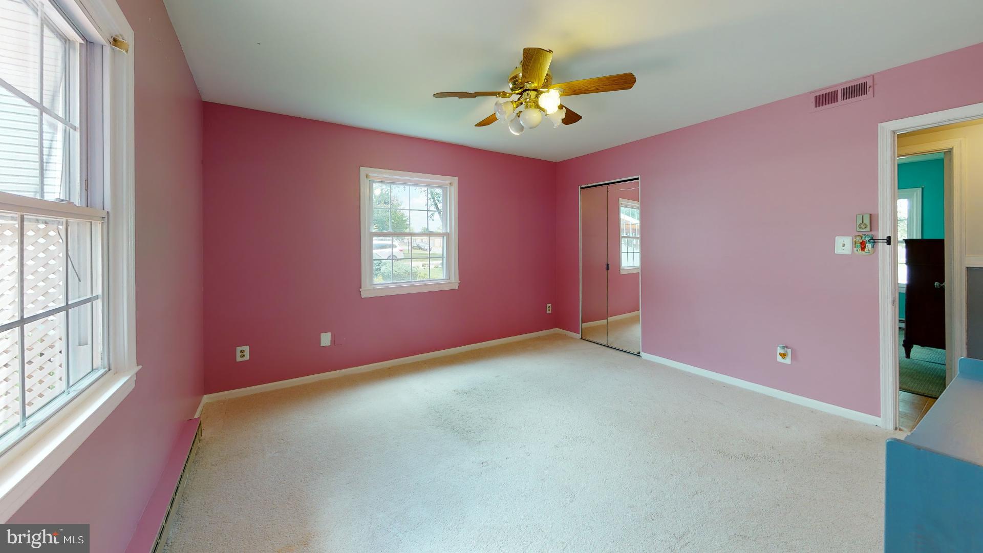 505 South Harrison Road Sterling, VA 20164 - Photo 17 of 28 Gallery Image 17