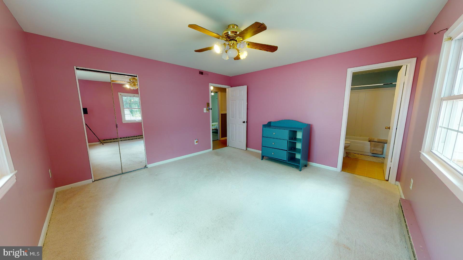 505 South Harrison Road Sterling, VA 20164 - Photo 18 of 28 Gallery Image 18