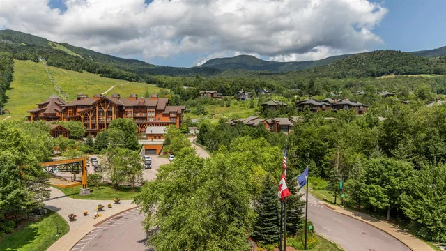 $615,000 | 7412 Mountain Road, Unit 1530, Stowe, VT 05672