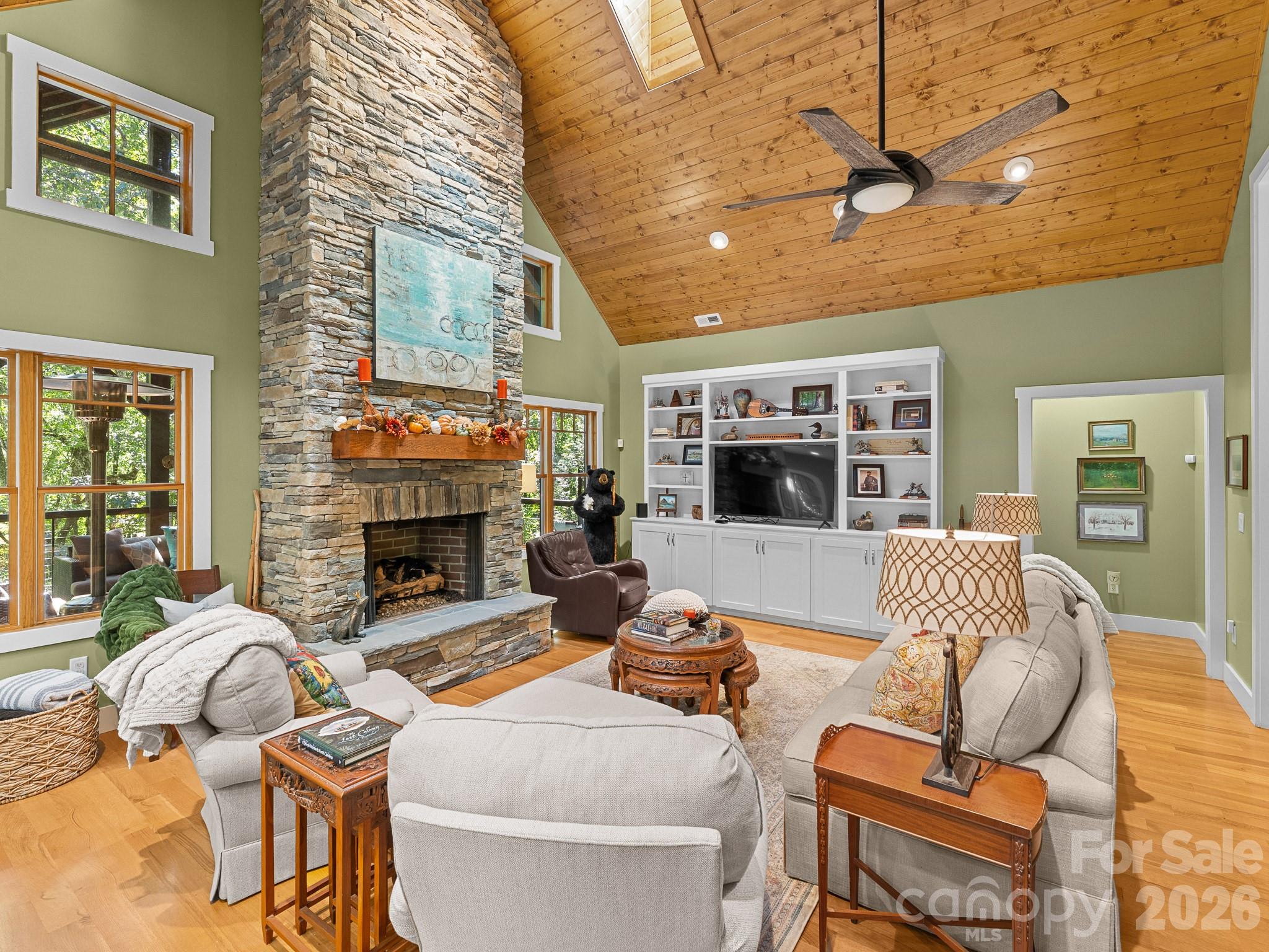 359 Newcastle Road Brevard, NC 28712 - Photo 17 of 48 Gallery Image 17