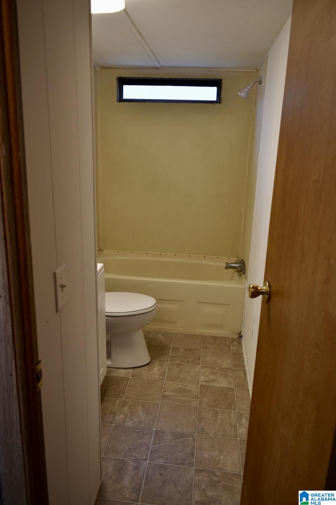 143 Dana Road Warrior, AL 35180 - Photo 9 of 12