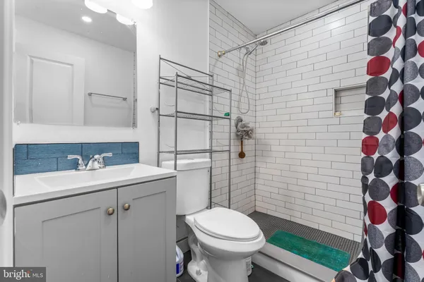 $530,000 | 708 62nd Avenue, Fairmount Heights, MD 20743