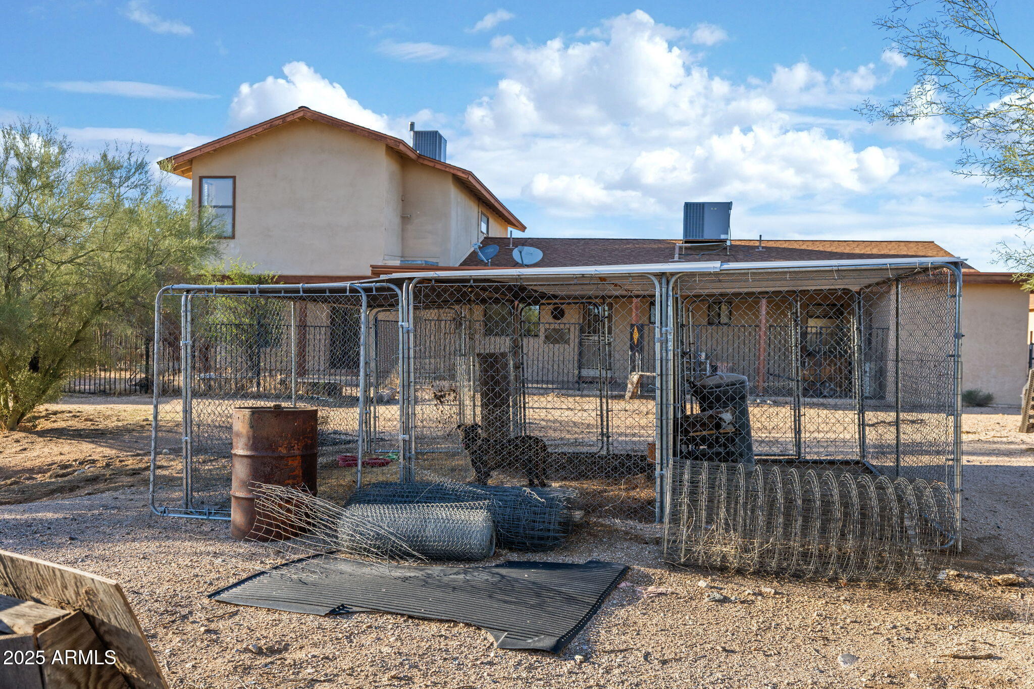6319 East Lowden Road Cave Creek, AZ 85331 - Photo 46 of 52 a front view of a house with porch