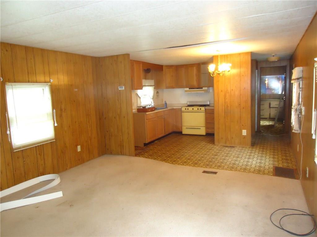 251 Isiminger Road Aleppo, PA 15310 - Photo 2 of 12