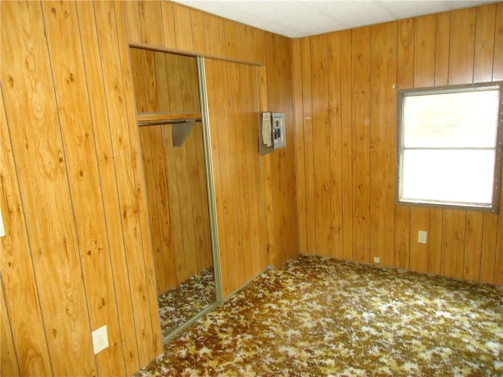 251 Isiminger Road Aleppo, PA 15310 - Photo 7 of 12