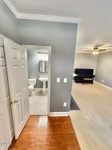 a view of a living room