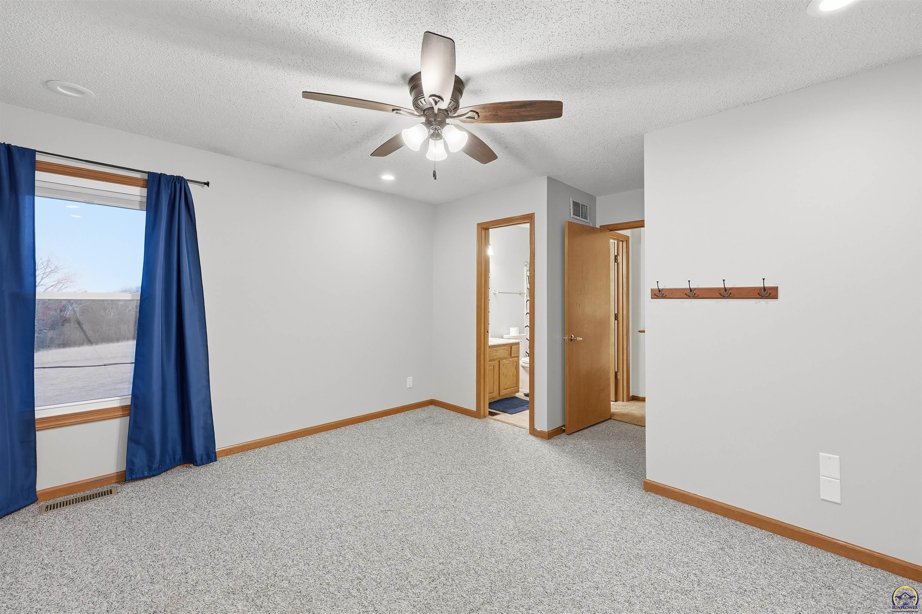 10632 Southwest Auburn Road Wakarusa, KS 66546 - Photo 21 of 32