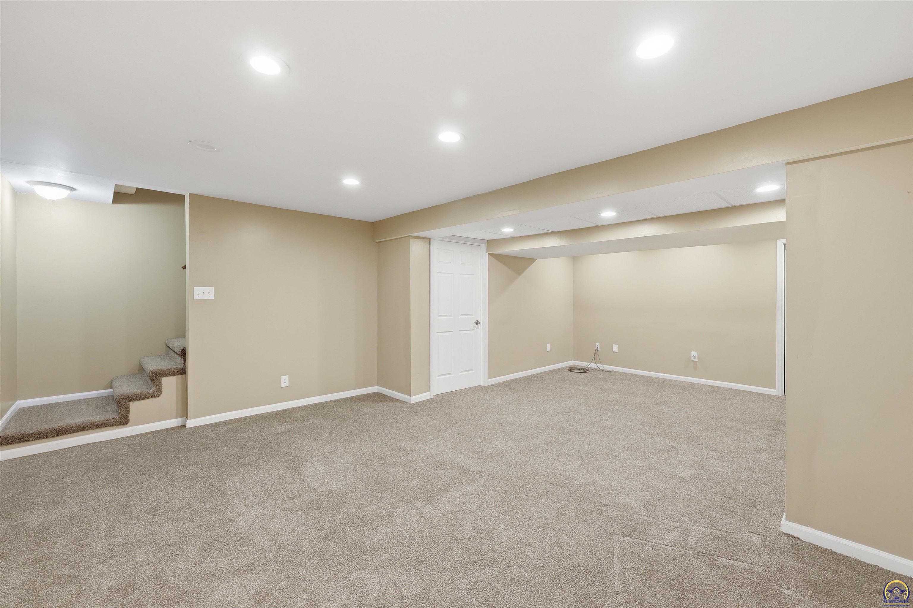 10632 Southwest Auburn Road Wakarusa, KS 66546 - Photo 25 of 32