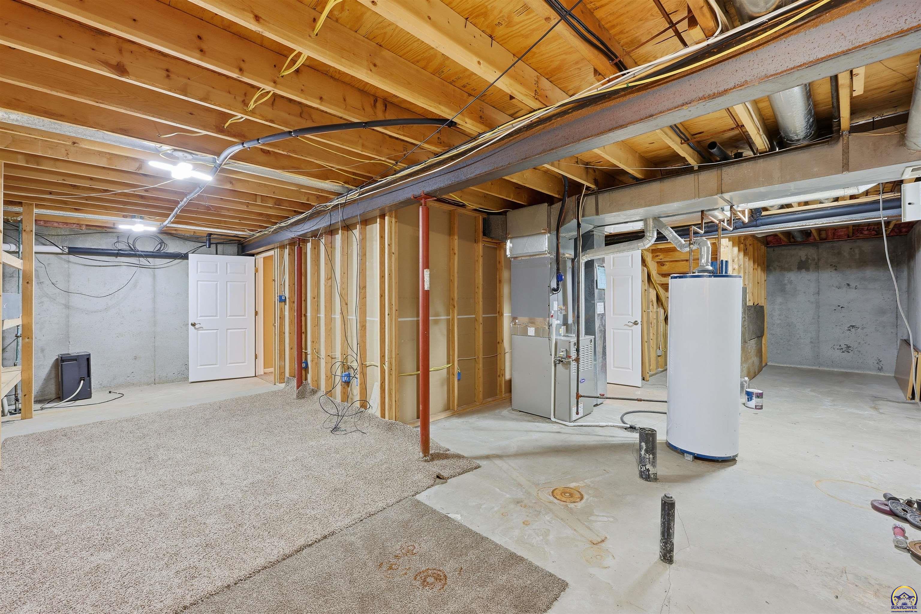 10632 Southwest Auburn Road Wakarusa, KS 66546 - Photo 29 of 32