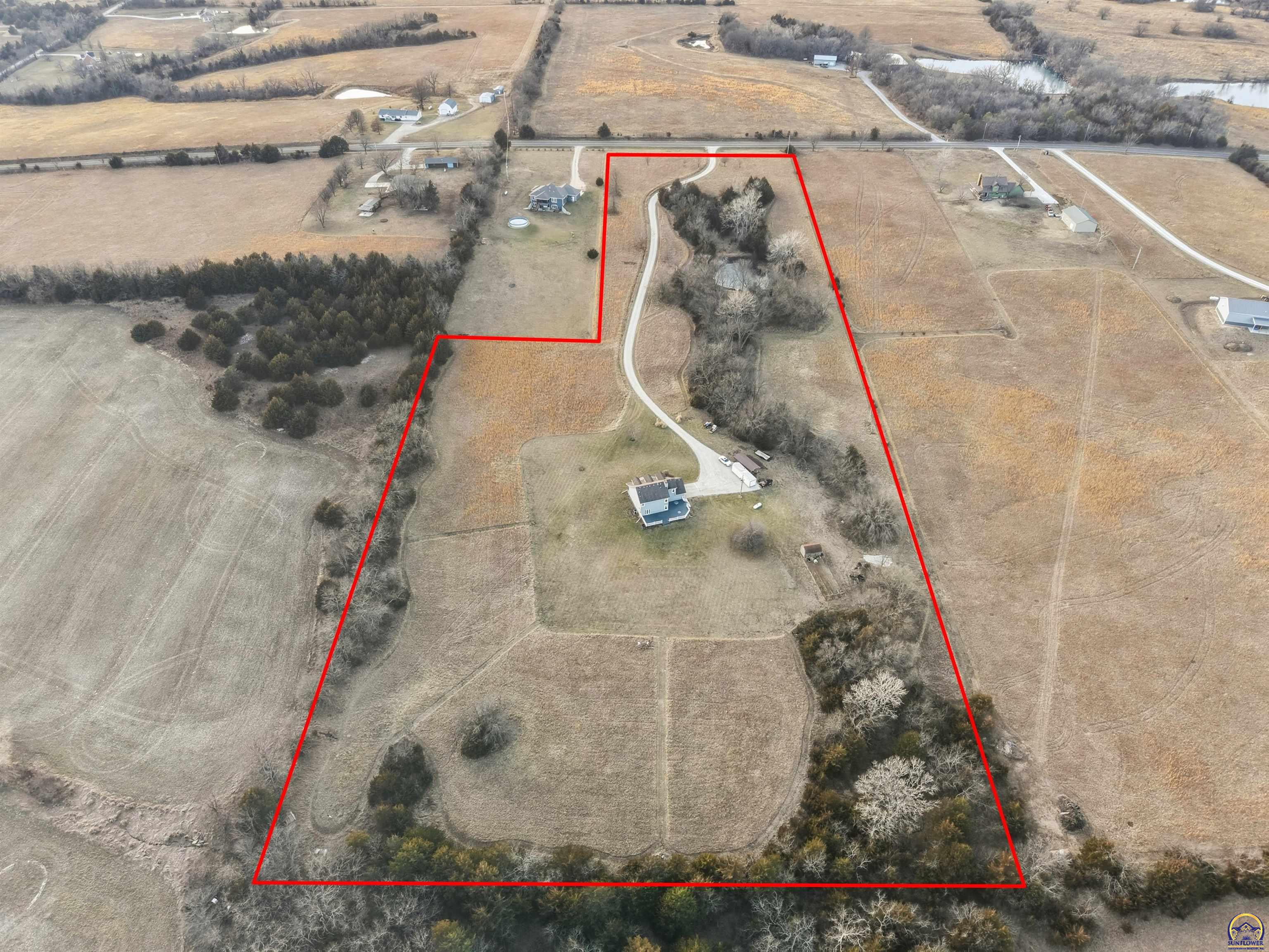 10632 Southwest Auburn Road Wakarusa, KS 66546 - Photo 6 of 32