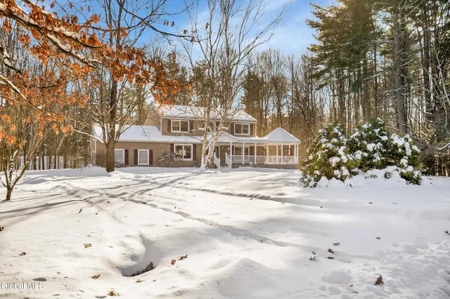 $629,000 | 6 Bishop Court, Queensbury, NY 12804