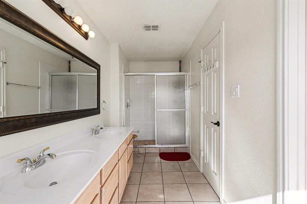 2018 Baker Drive Corinth, TX 76210 - Photo 12 of 19