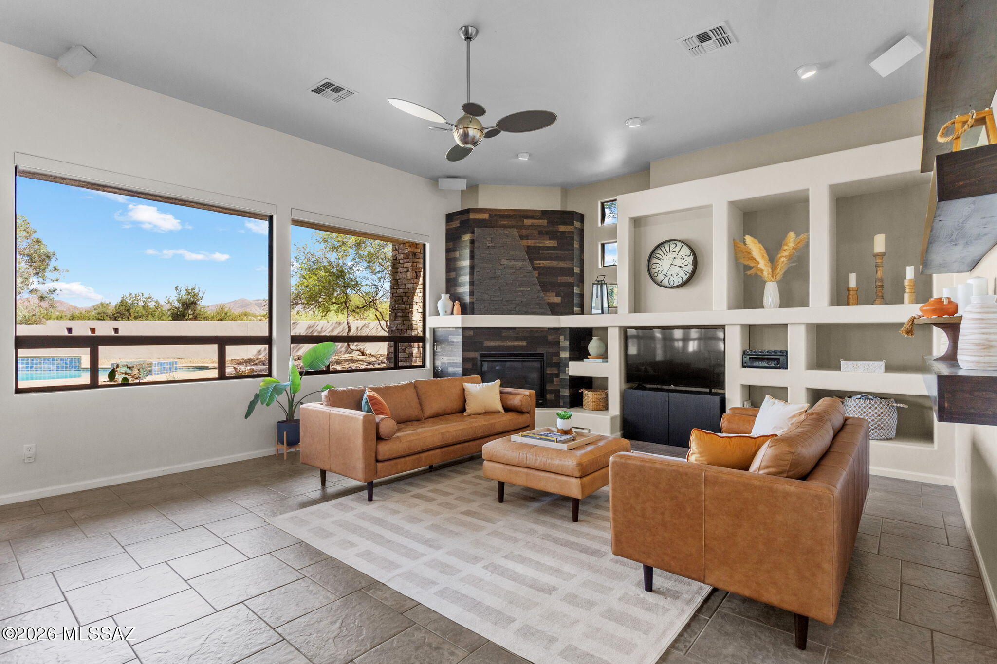 16861 South Ocotillo View Road Vail, AZ 85641 - Photo 16 of 50 Living Room