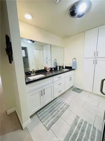 $769,000 | 227 East Burbank Boulevard, Unit E, Burbank, CA 91502