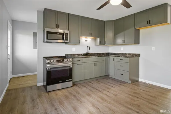 $169,900 | 806 Elm Boulevard, Winchester, IN 47394