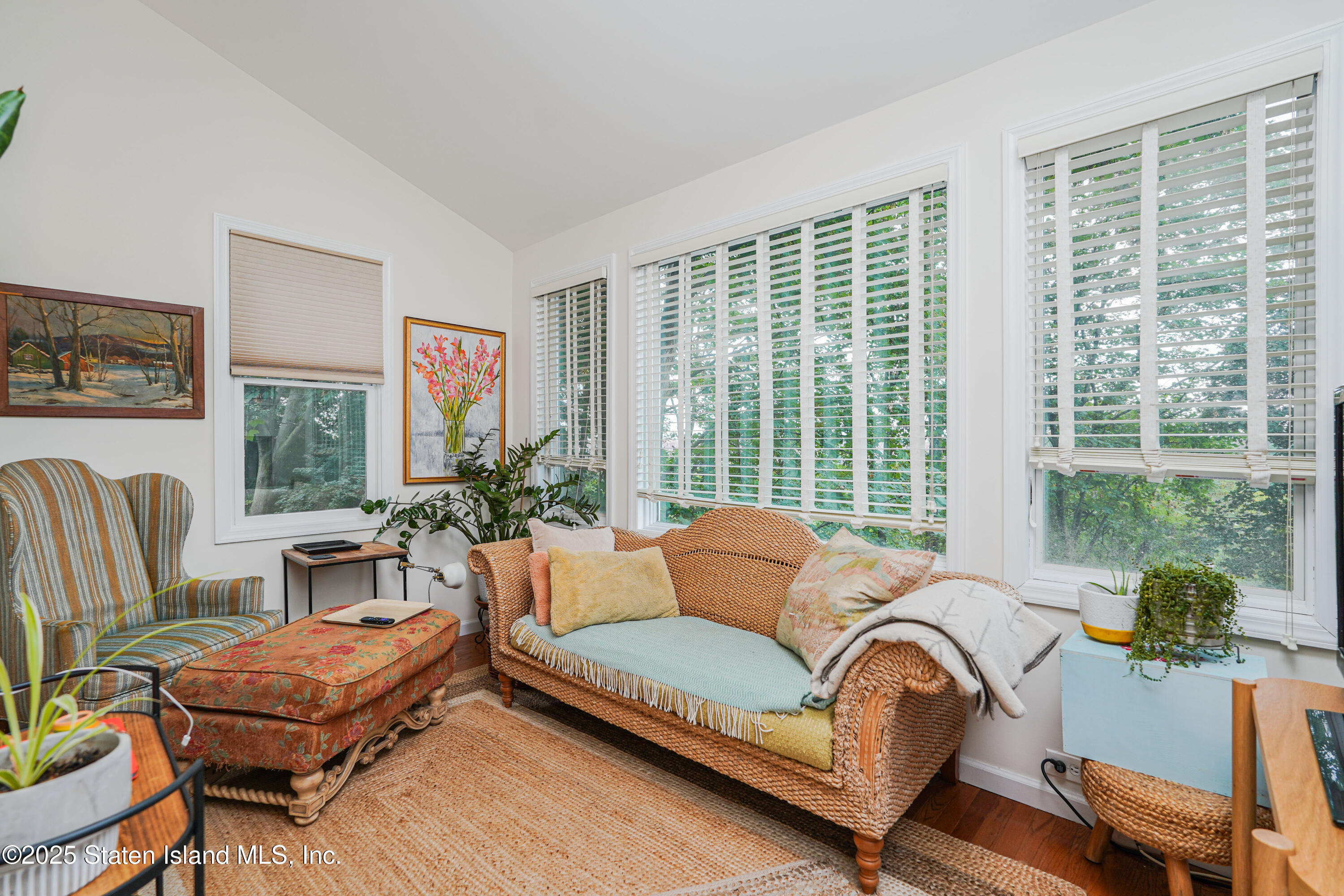 43 Ridgefield Avenue Staten Island, NY 10304 - Photo 13 of 38 13