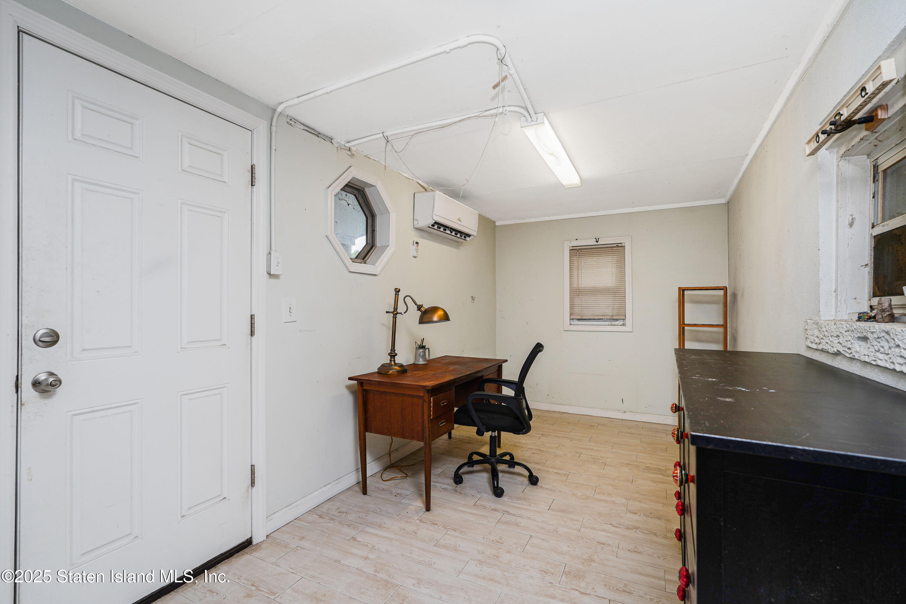 43 Ridgefield Avenue Staten Island, NY 10304 - Photo 31 of 38 31