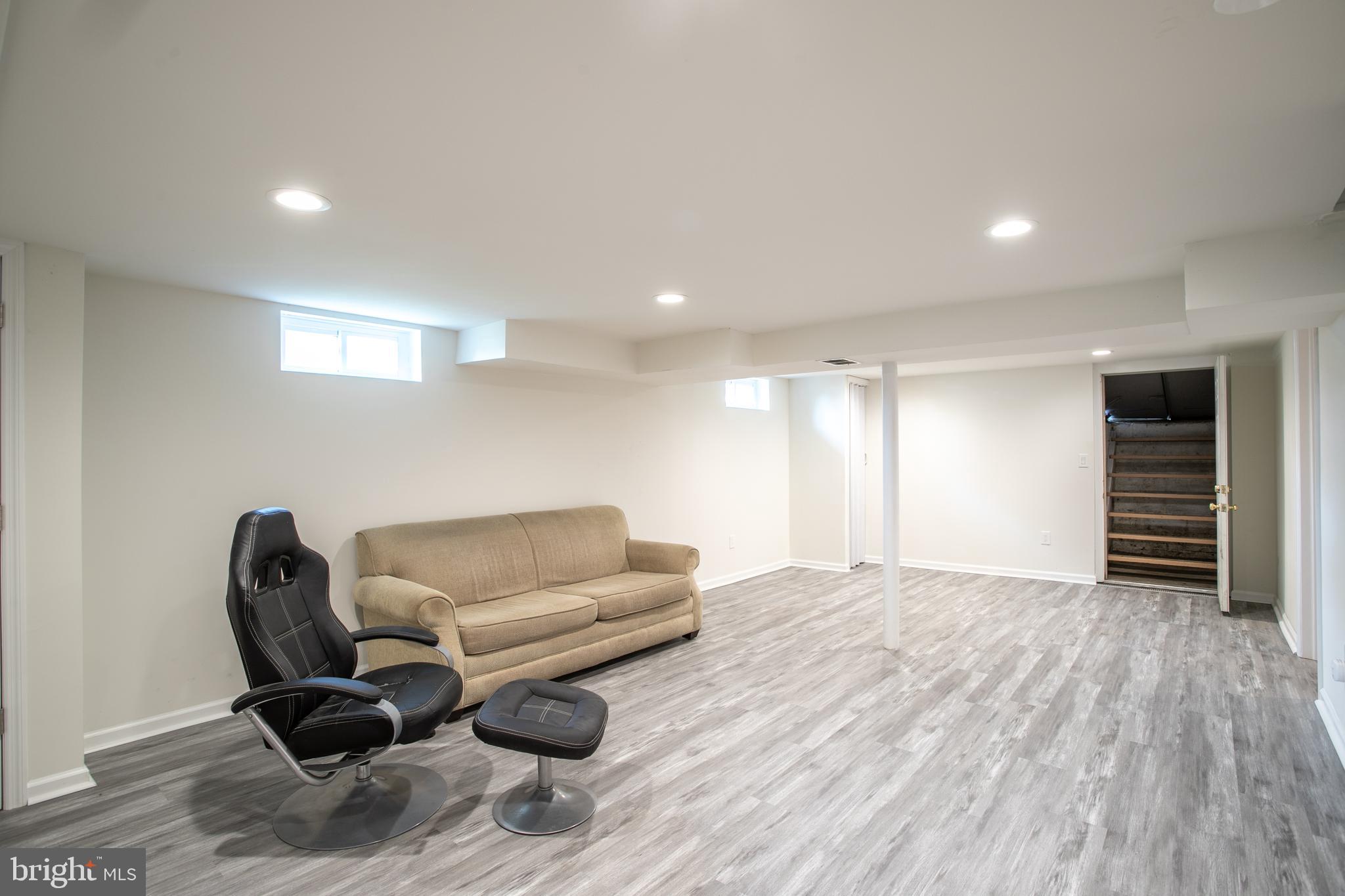 13 Lansdowne Road Burlington, NJ 08016 - Photo 20 of 32