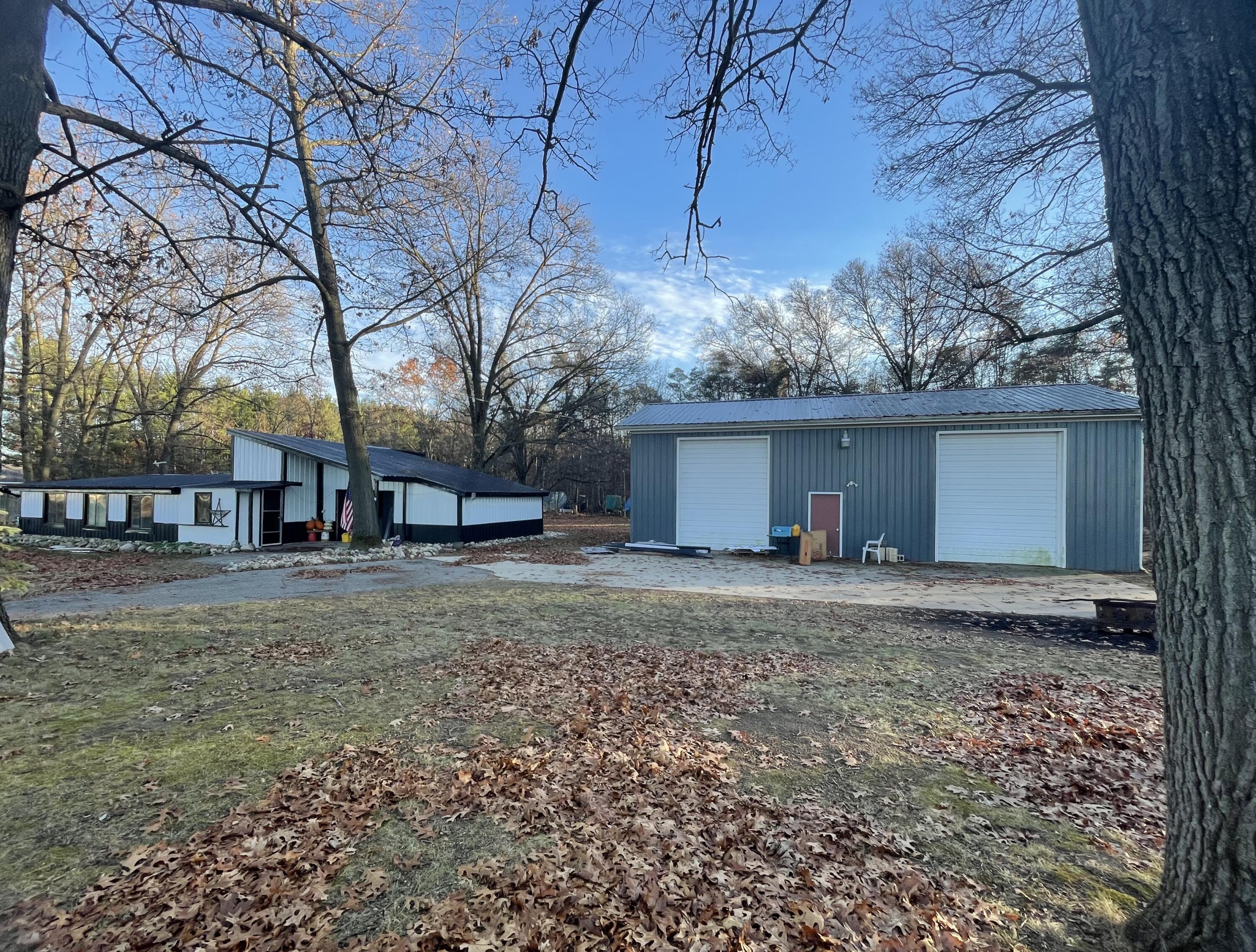 11251 West Colby Road Gowen, MI 49326 - Photo 30 of 35 30