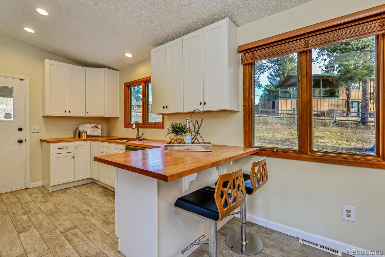 29423 Valley View Road Evergreen, CO 80439 - Photo 5 of 35 Gallery Image 5