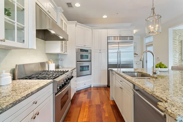 $1,950,000 | 136 Fairbanks Oak Alley, Unit 3B, Charleston, SC 29492