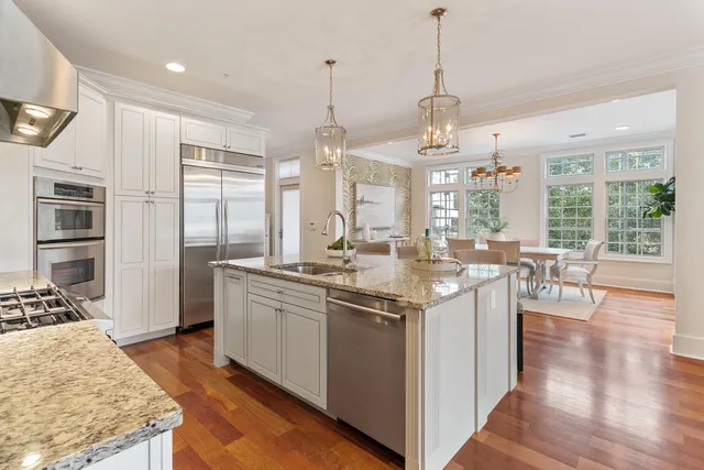 $1,950,000 | 136 Fairbanks Oak Alley, Unit 3B, Charleston, SC 29492